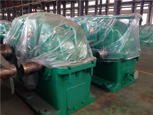 不同類型的減速機在換油時有哪些特殊要求?